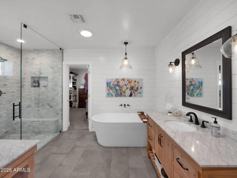 Real Estate Picture 29