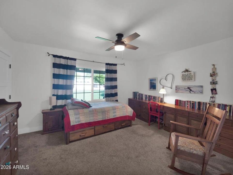 Real Estate Picture 35