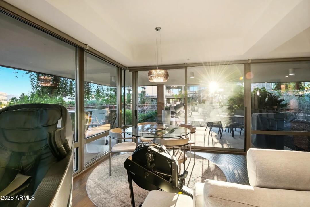 Real Estate Picture 33