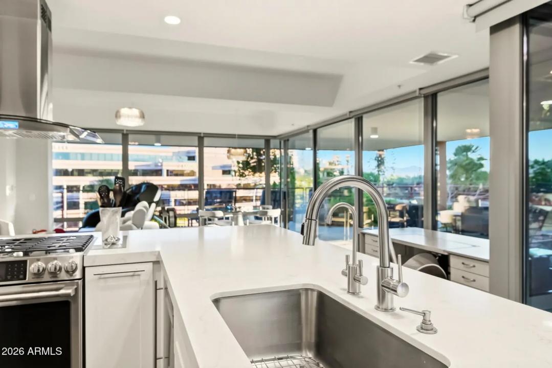 Real Estate Picture 19