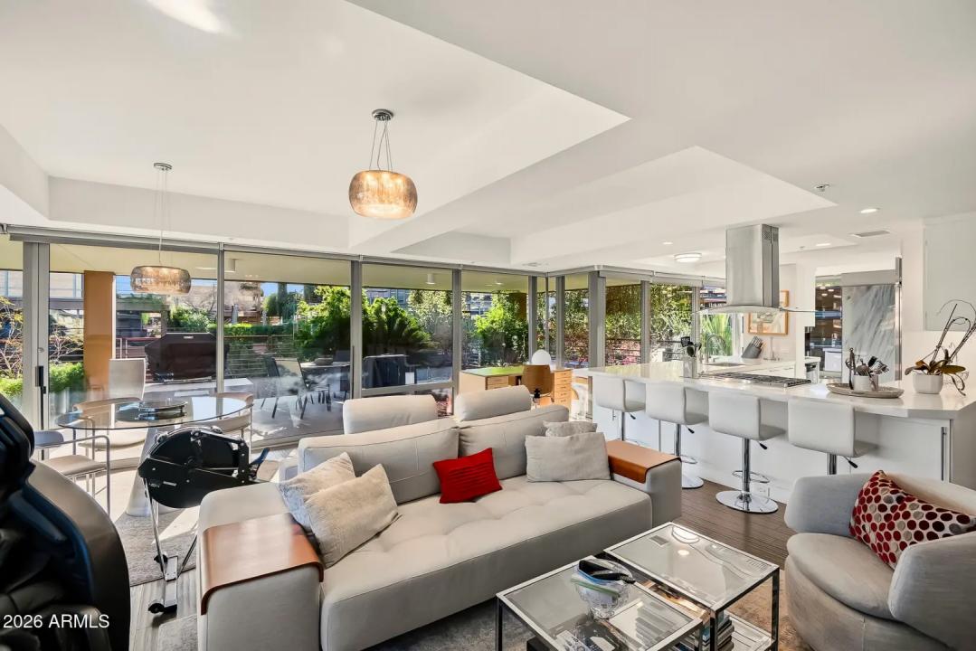 Real Estate Picture 29