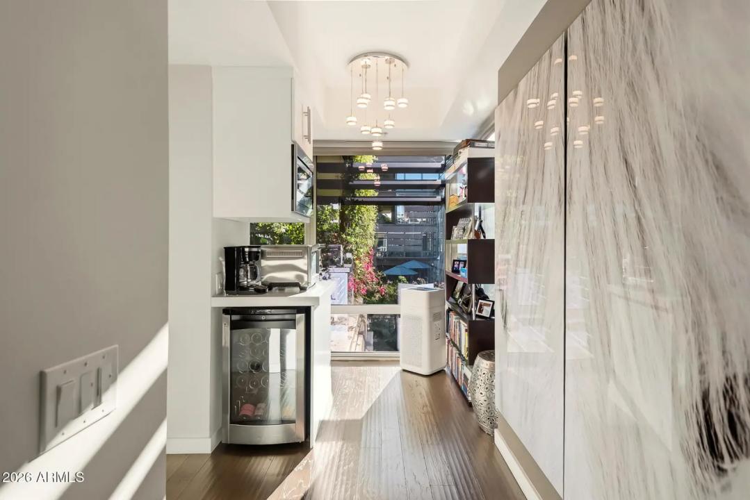 Real Estate Picture 27