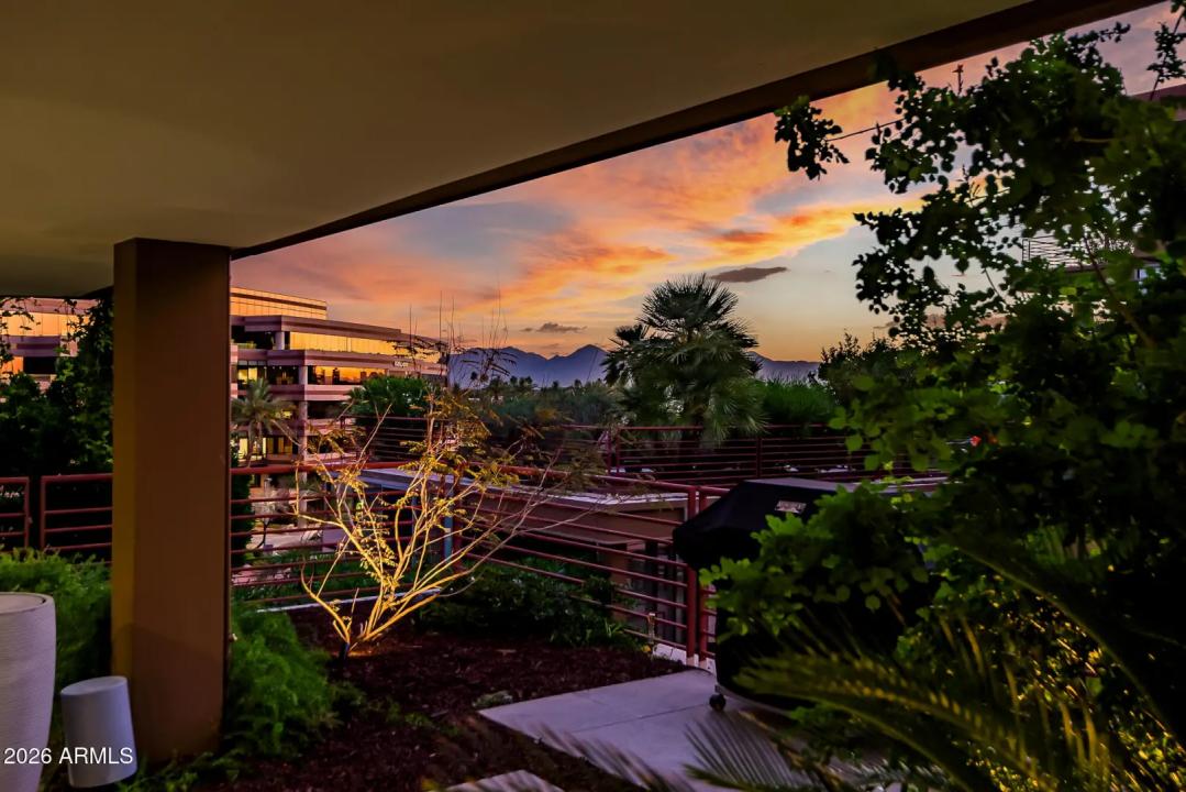 Real Estate Picture 9