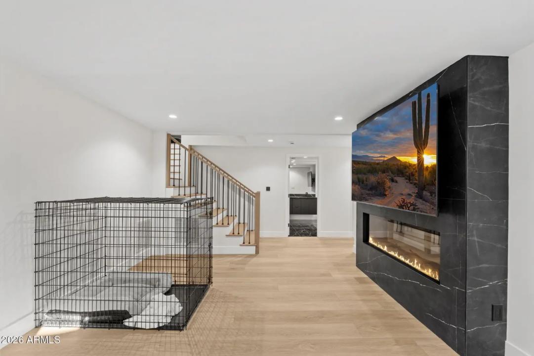 Real Estate Picture 43