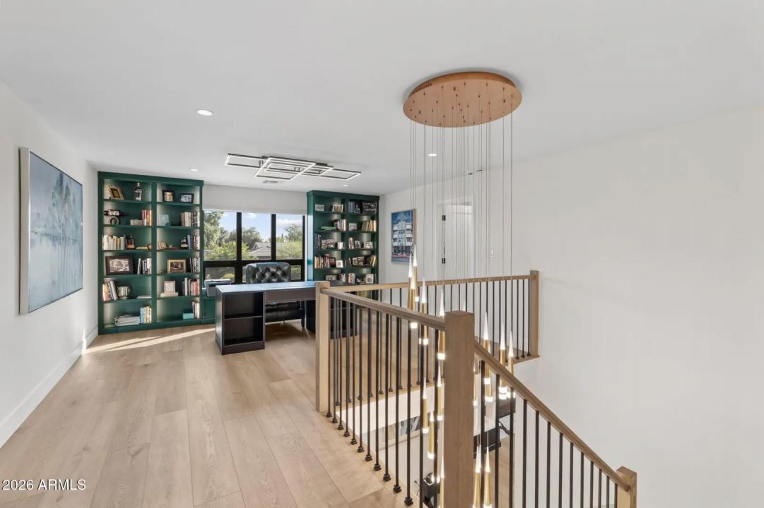 Real Estate Picture 56