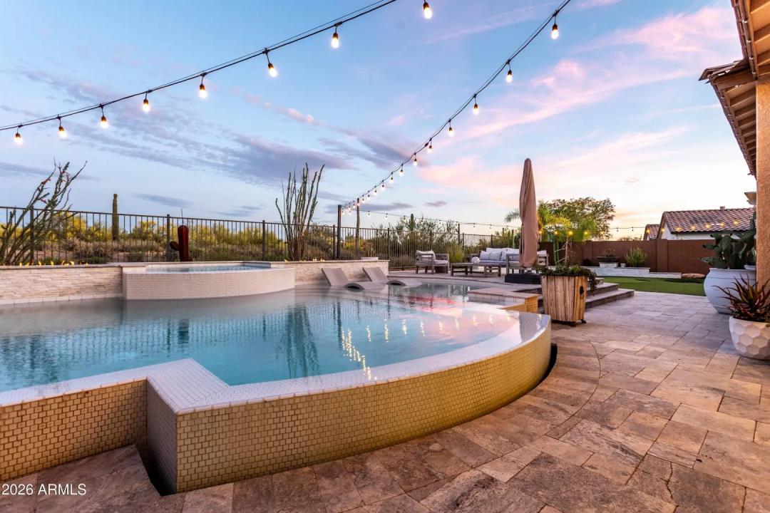 Real Estate Picture 40