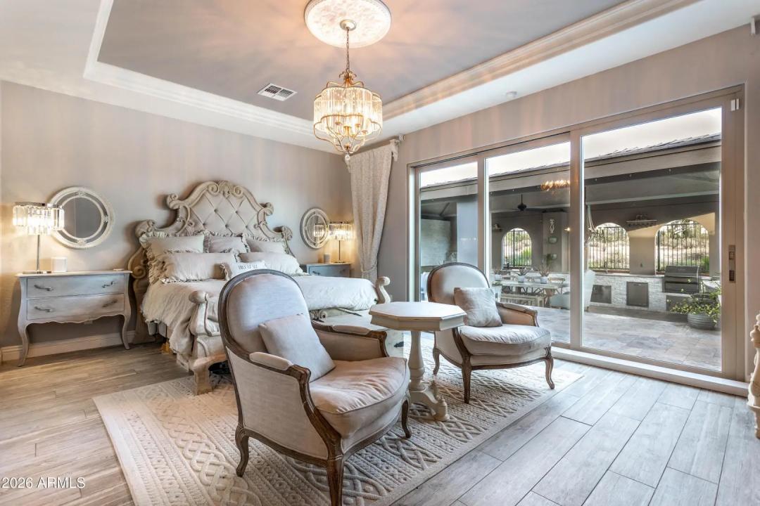 Real Estate Picture 21