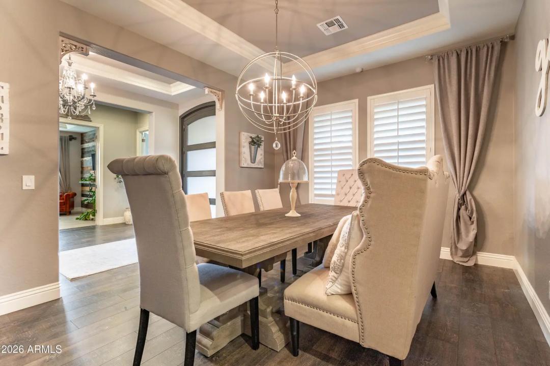 Real Estate Picture 17