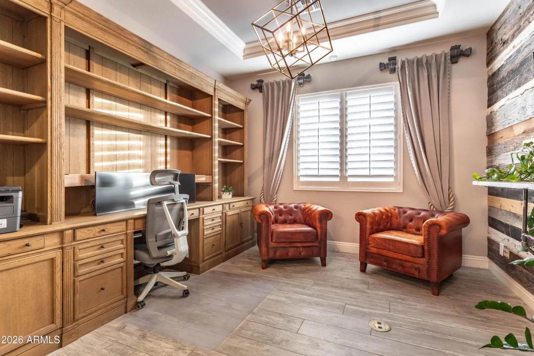 Real Estate Picture 35