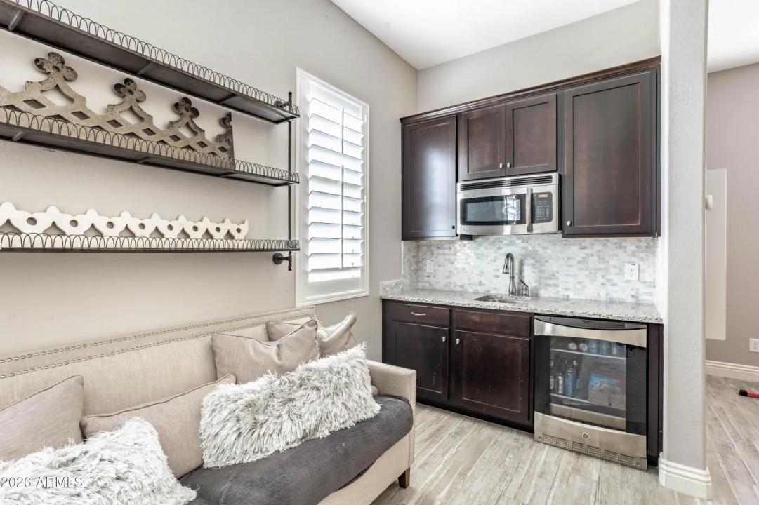 Real Estate Picture 47