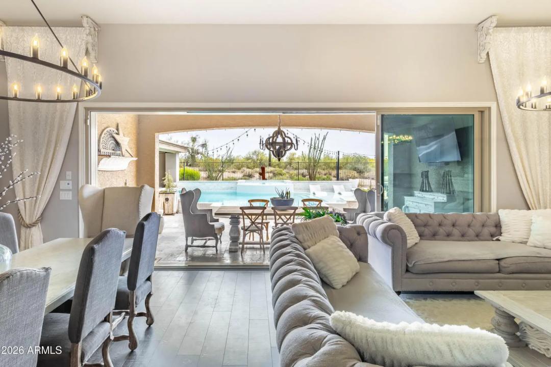 Real Estate Picture 19