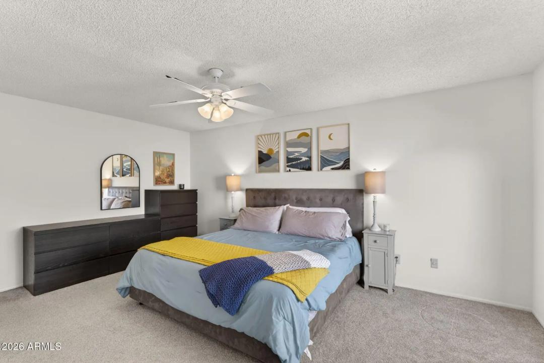 Real Estate Picture 9