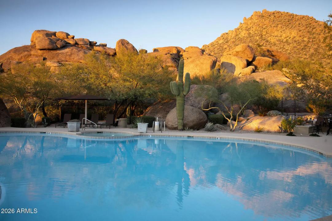 Real Estate Picture 33