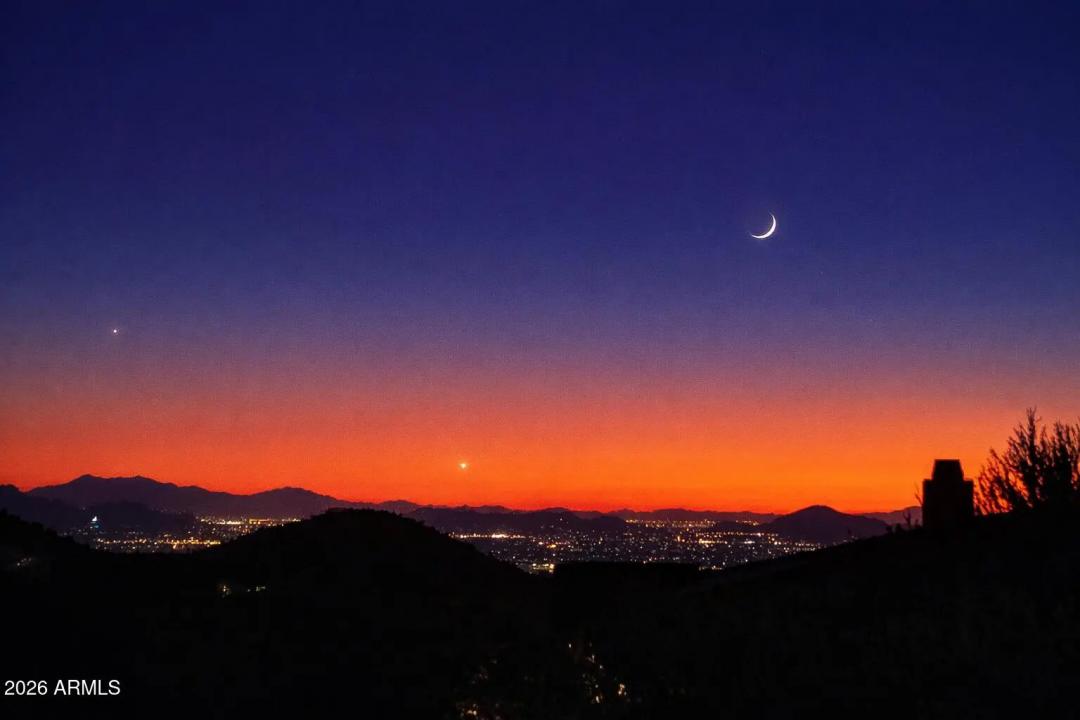 Real Estate Picture 37