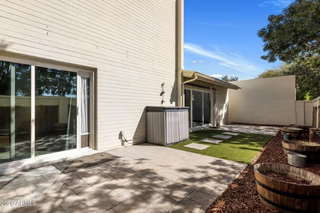 Real Estate Picture 27