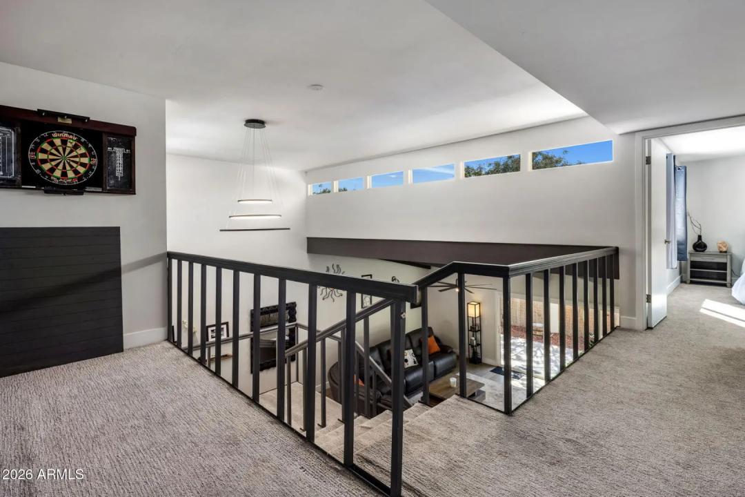 Real Estate Picture 17