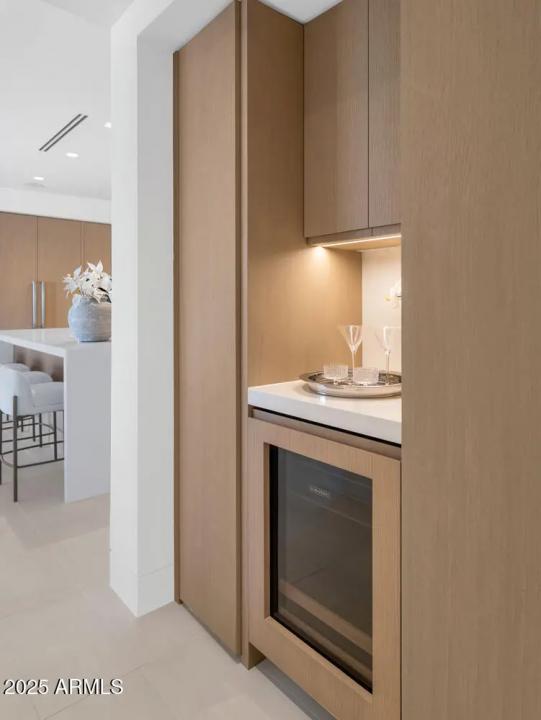 Real Estate Picture 12