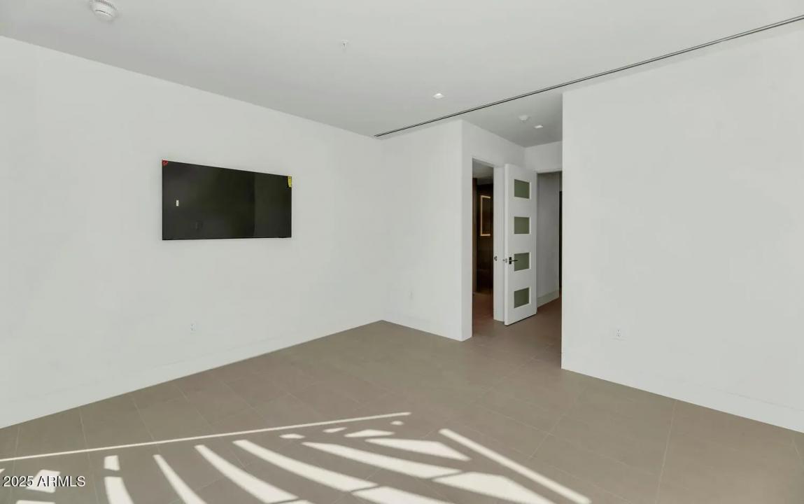 Real Estate Picture 34