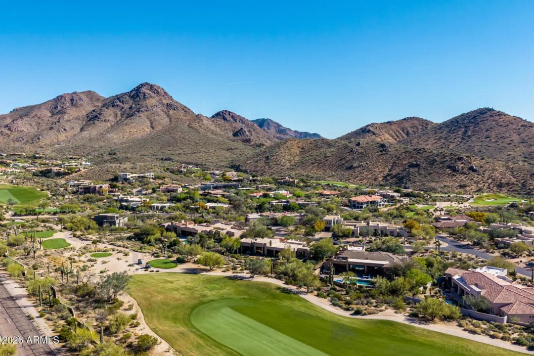 Real Estate Picture 33