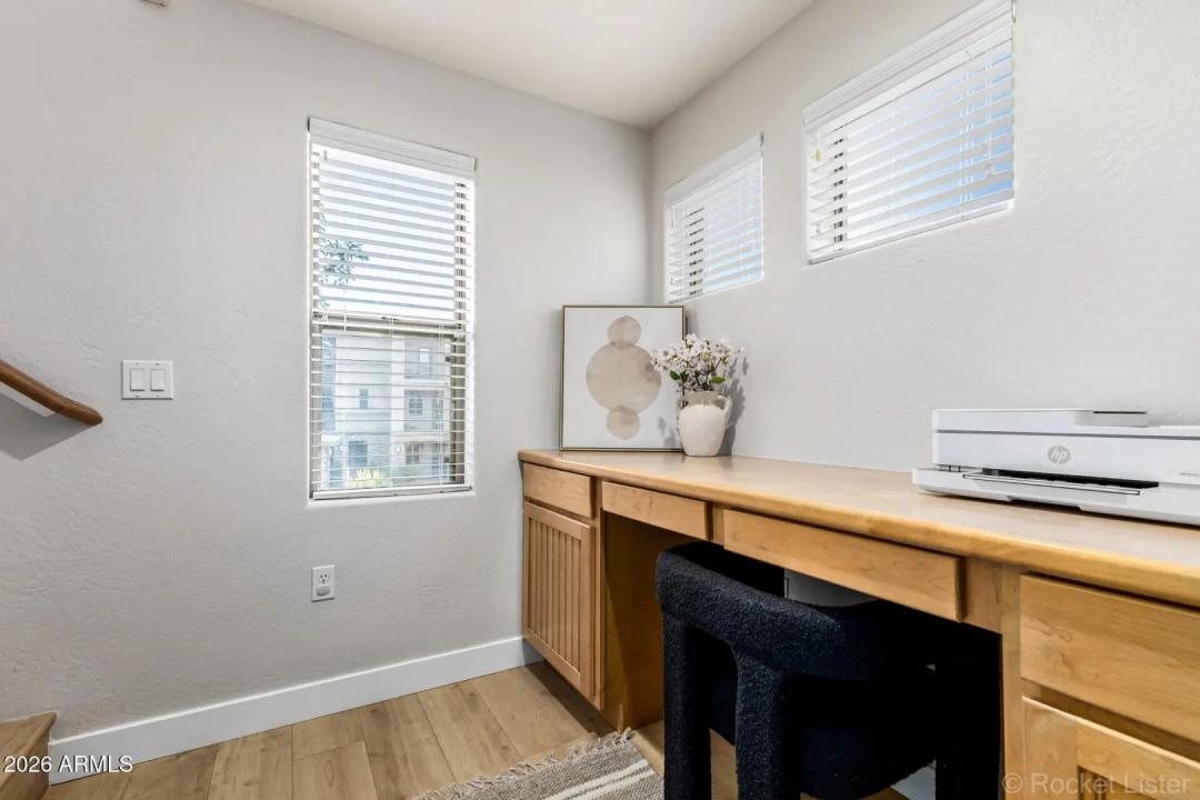 Real Estate Picture 30