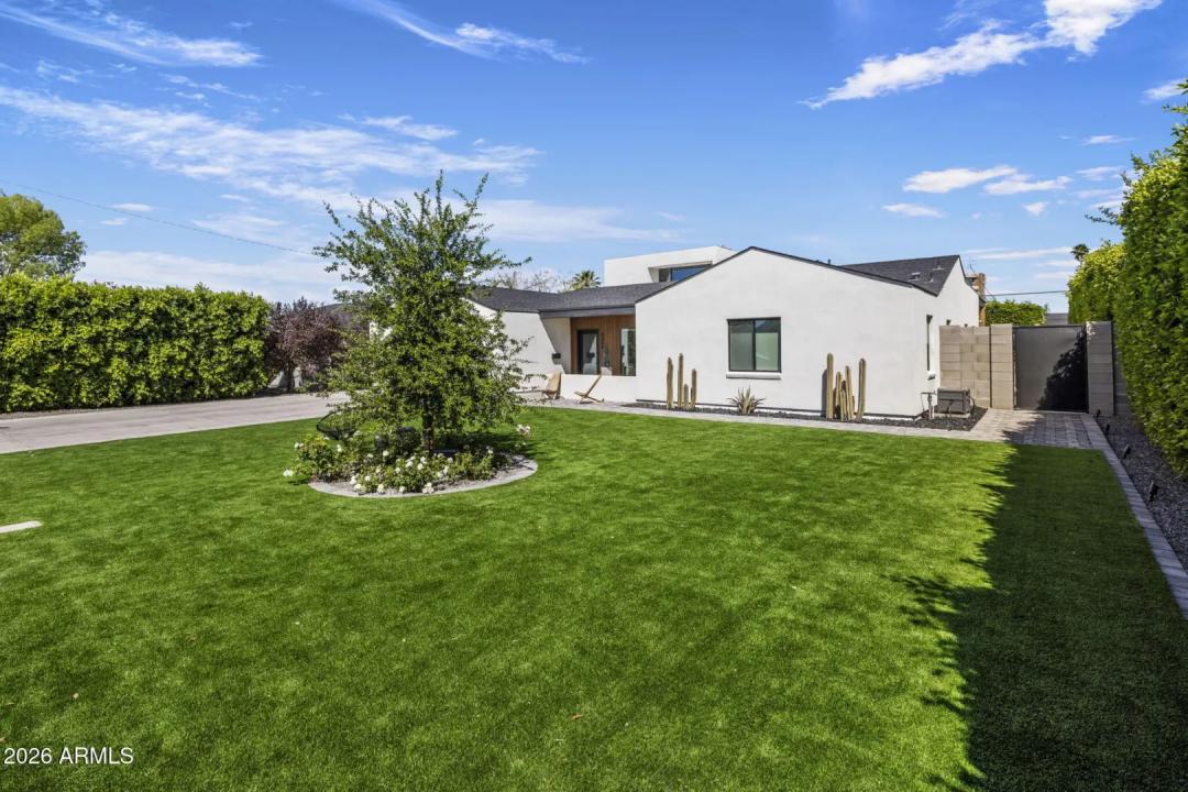 Real Estate Picture 55