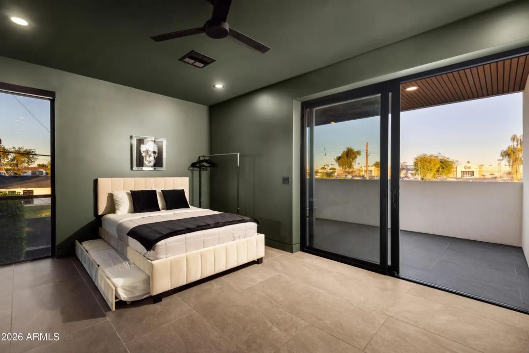 Real Estate Picture 72