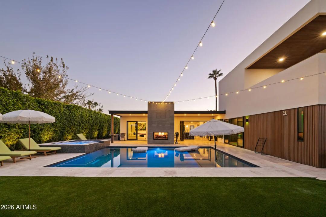 Real Estate Picture 2