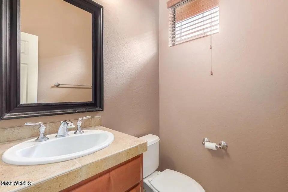 Real Estate Picture 18