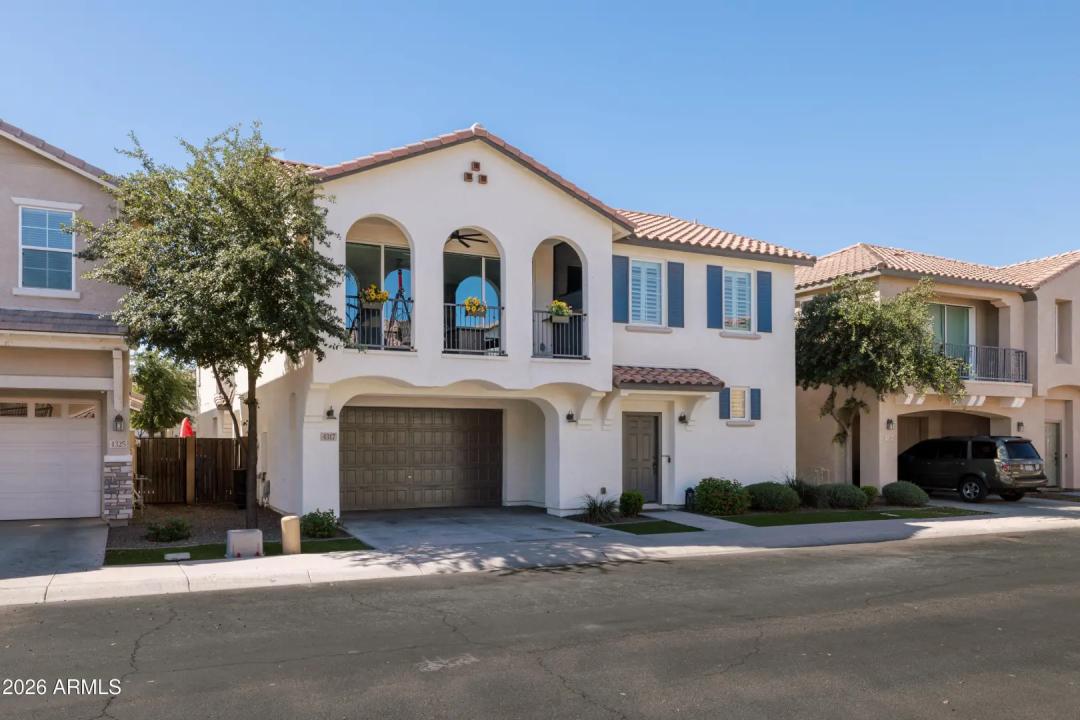 Real Estate Picture 1