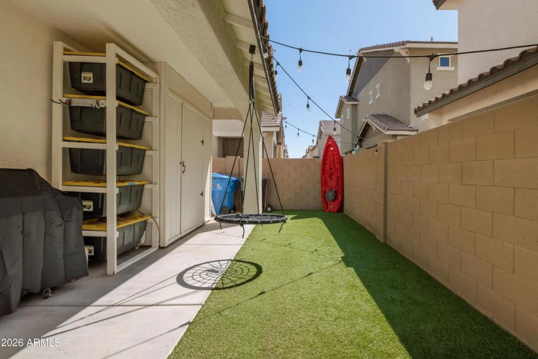 Real Estate Picture 28