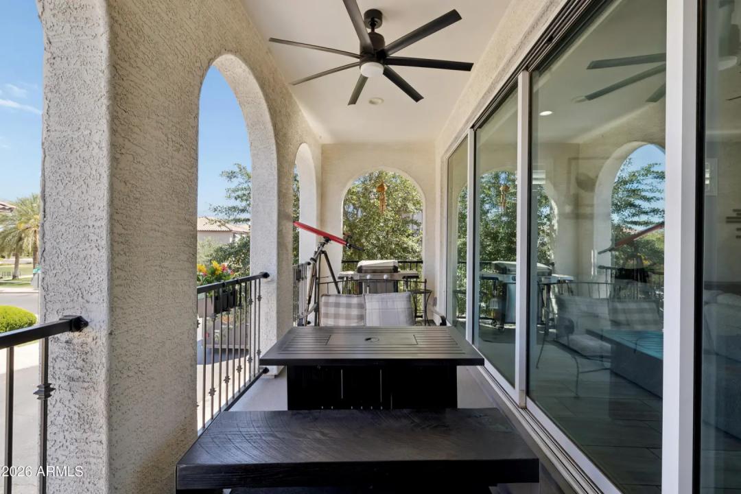 Real Estate Picture 15