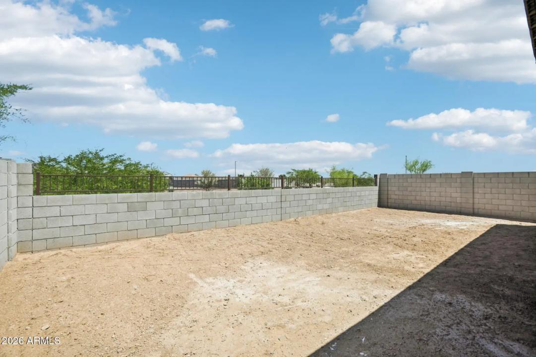 Real Estate Picture 27