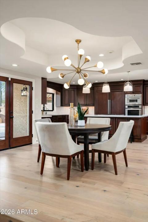 Real Estate Picture 12