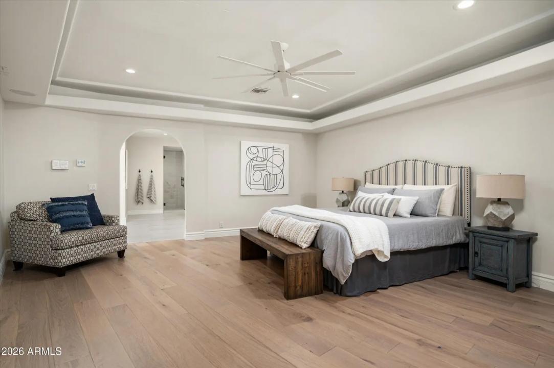 Real Estate Picture 25