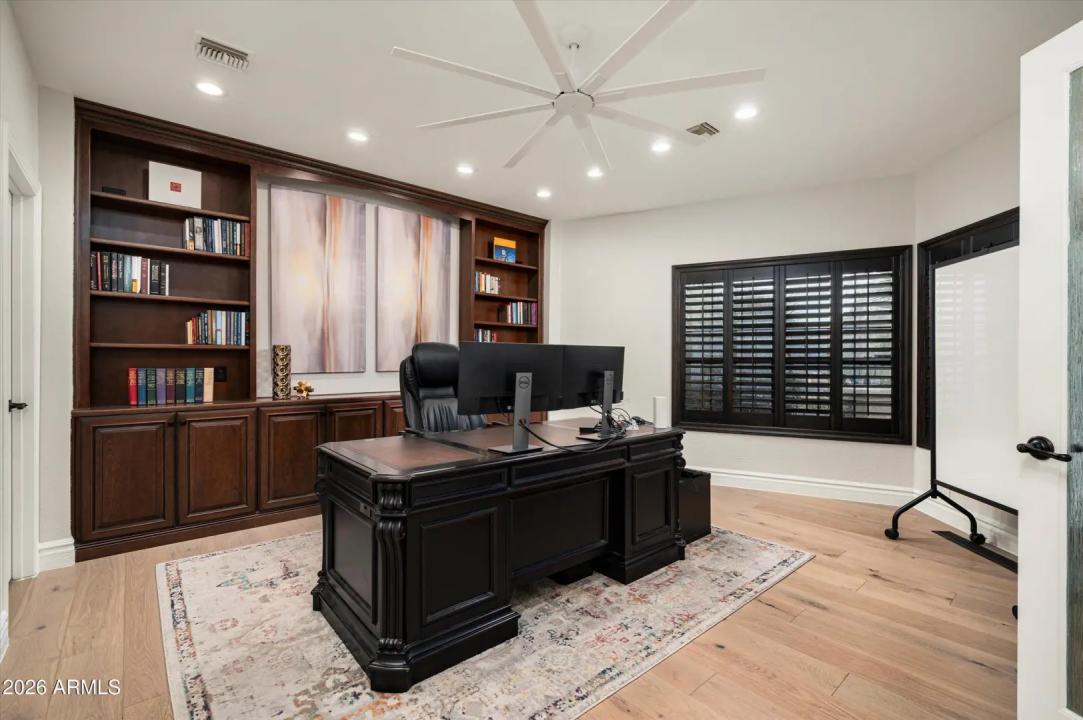 Real Estate Picture 31