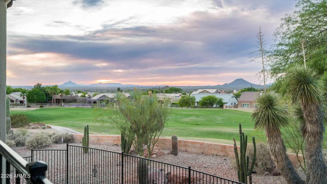 Real Estate Picture 42