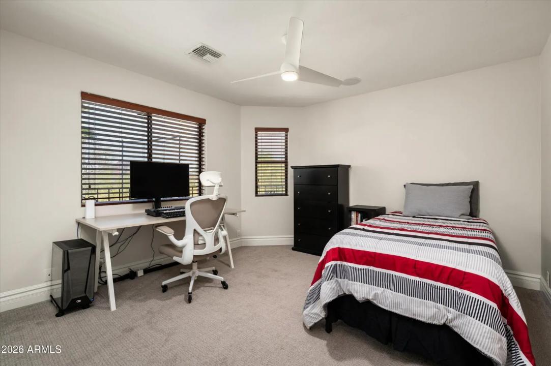 Real Estate Picture 46