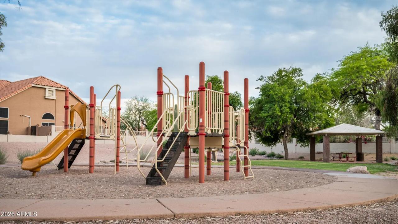 Real Estate Picture 65