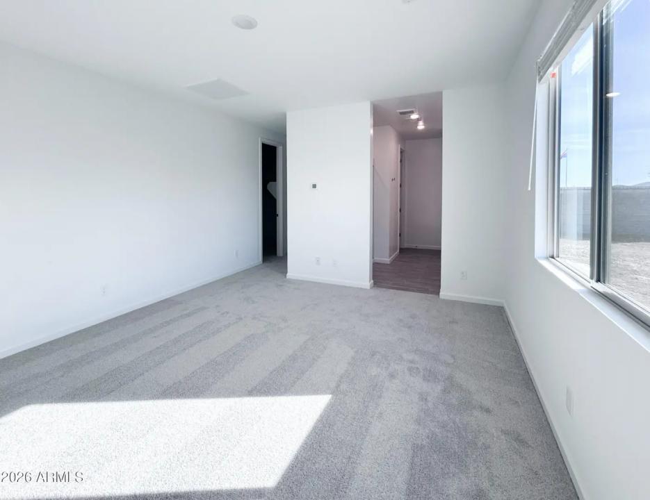 Real Estate Picture 15