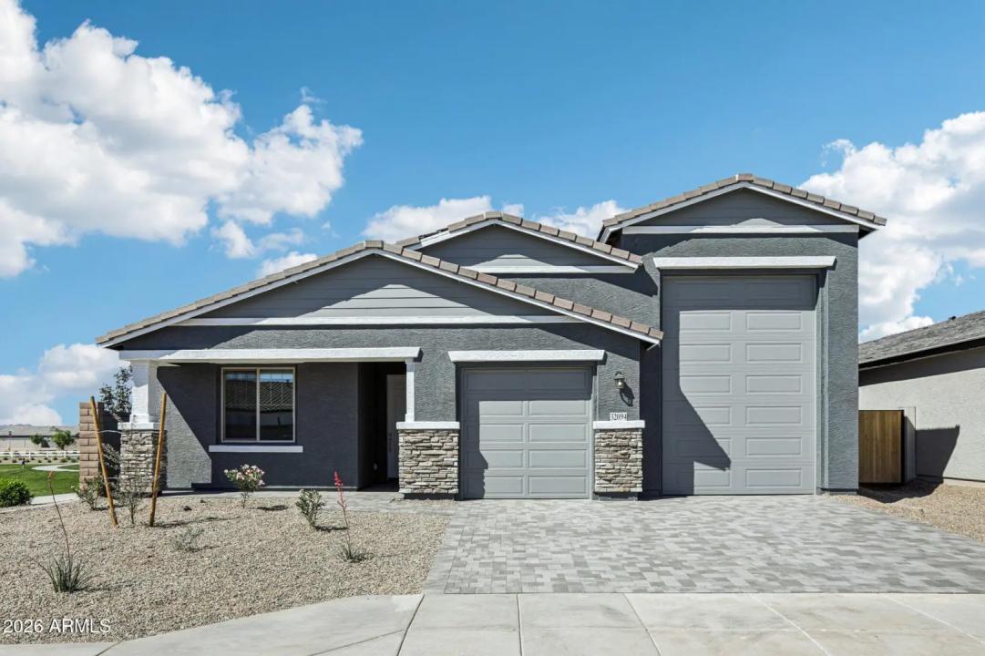 32094 N BUCKAROO Road San Tan Valley AZ 85140