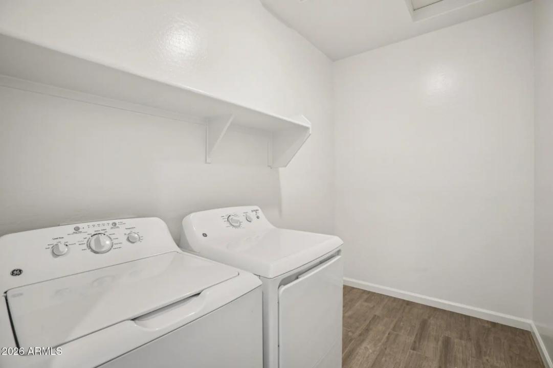 Real Estate Picture 18