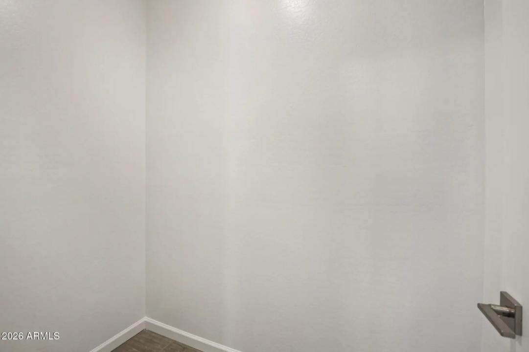 Real Estate Picture 21