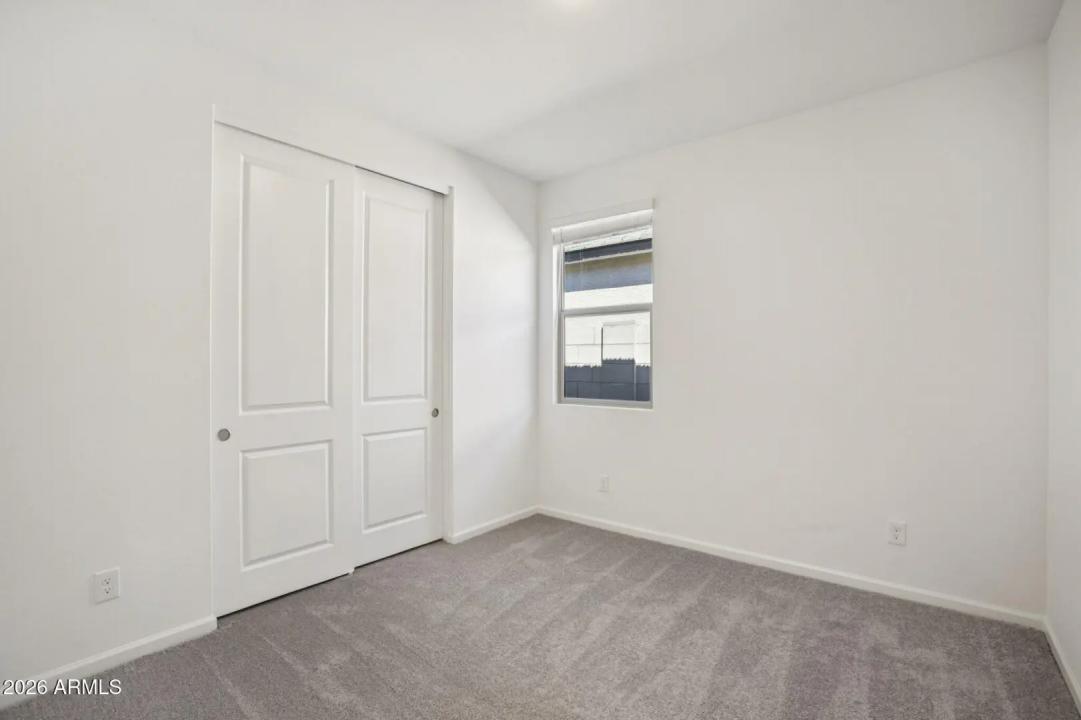 Real Estate Picture 22