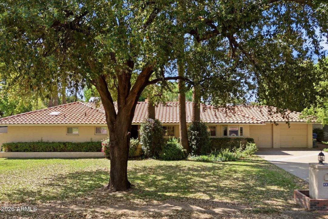 Real Estate Picture 2