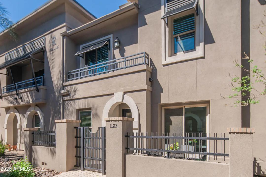 Real Estate Picture 2