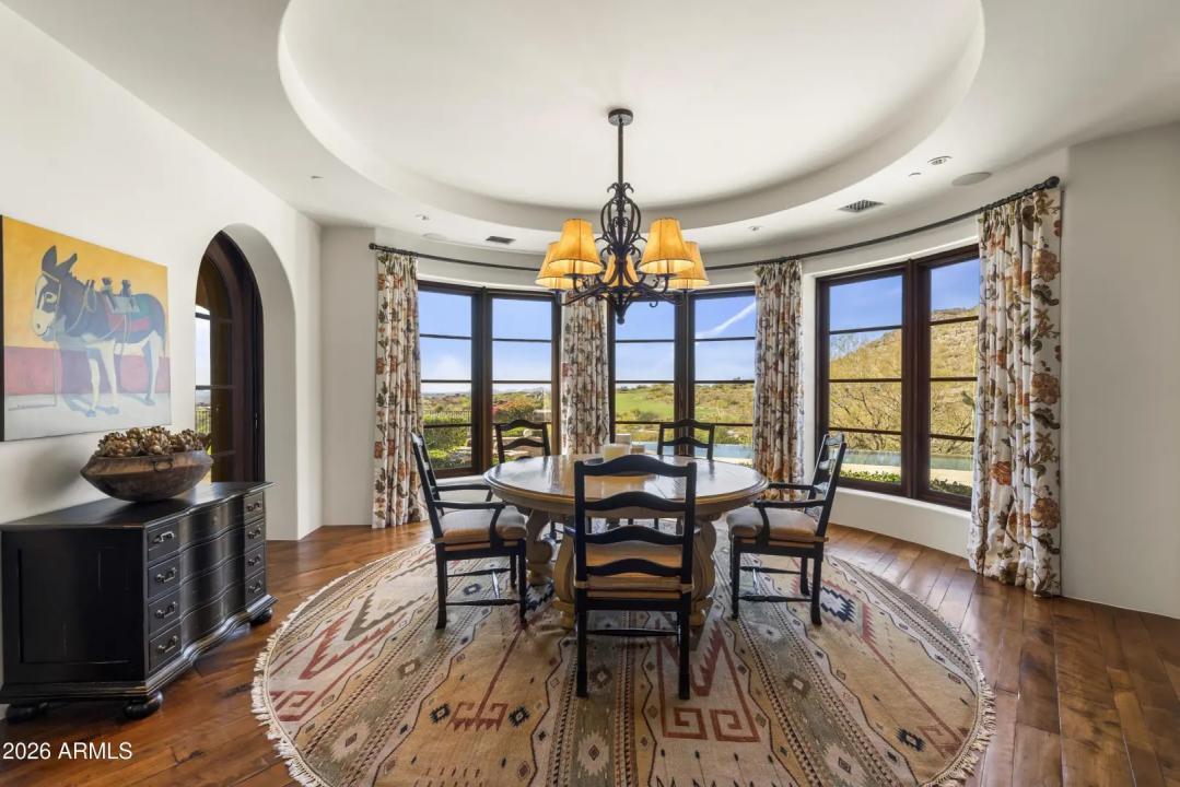 Real Estate Picture 19