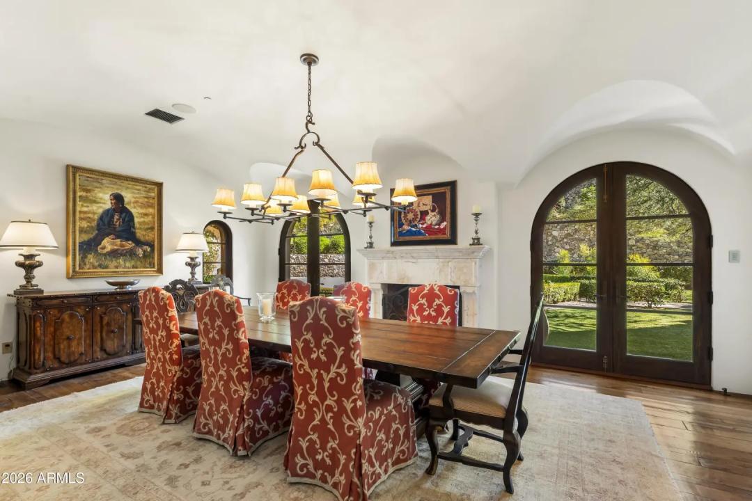 Real Estate Picture 34