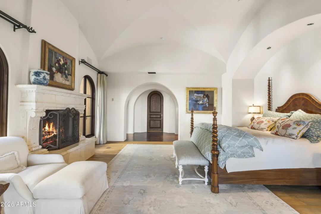 Real Estate Picture 38