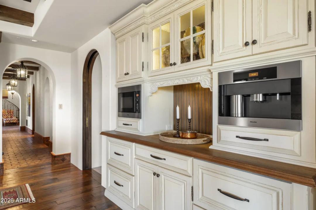 Real Estate Picture 27