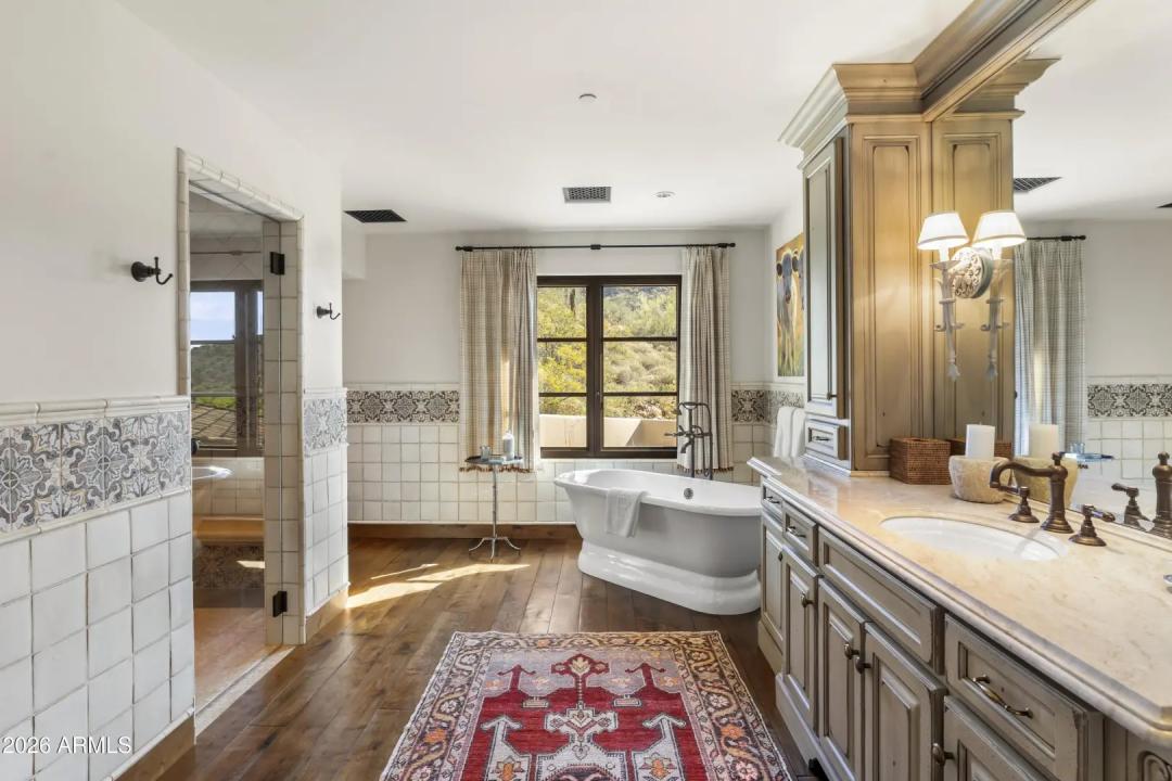 Real Estate Picture 66